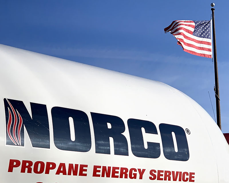 norco bobtail with american flag